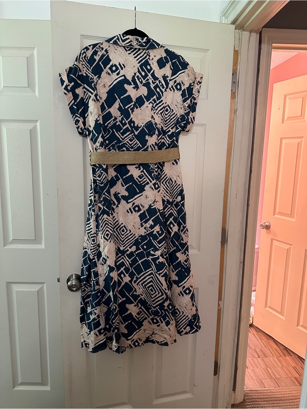 Donna Karan Women's Linen-Blend Printed Shirtdress - Picture 4 of 7